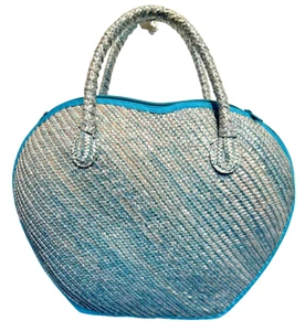 EUC CAP & CAP faded turquoise straw half heart zipper BAG Free shipping - Picture 1 of 7