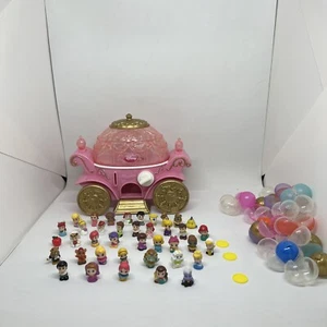 Squinkies Disney Princess Kutsche 3 Münzen 39 Squinkies und Bälle - Bild 1 von 5