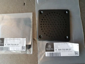 Mercedes-Benz Unimog 405 Unimog 425 Zetros 949 Speaker cover A4057220021 (pair) - Picture 1 of 3