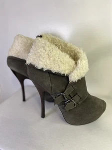 H by Halston Damengröße 8 grau Wildleder Lammfell-Stil Bootie hoher Absatz Reißverschluss Winter - Bild 1 von 6