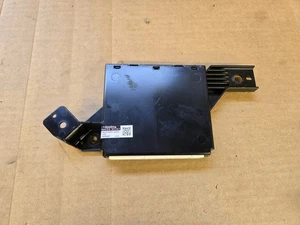 17-19 Toyota Highlander A/C Amplifier Temperature Control Module 88650-0E361 - Picture 1 of 3