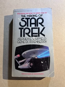 THE MAKING OF STAR TREK by Stephen E. Whitfield  1975 Ballantine paperback - Bild 1 von 3