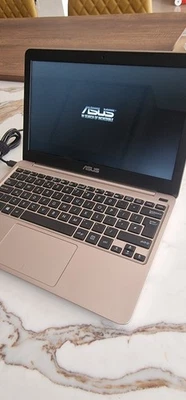 Asus E200HA 11.6 Laptop - Image 1 of 4