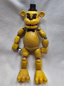 2016 FIVE NIGHTS AT FREDDY'S ARTICULATED GOLDEN FREDDY 5" ACTION FIGURE - Picture 1 of 4