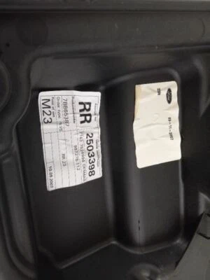 2007 FORD EDGE REAR RIGHT INNER DOOR PANEL OEM W/ INTERIOR DOOR PANEL OEM - Image 1 of 4