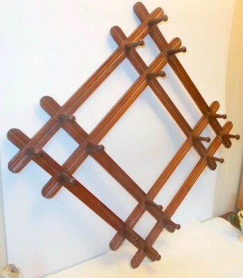 Antiguo SOMBRERO DE PARED BUFANDA TOALLA ESTANTE DE MADERA RENACIMIENTO VICTORIANO Foto 1 de 4