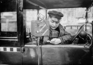 Taxameter at a Berlin taxi with bill function 1930 Old Historic Photo - Bild 1 von 1