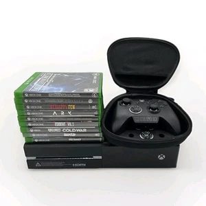 LOT - Microsoft Xbox One 365GB - Model 1540 W/ Games & Controller - Fast Ship - Picture 1 of 7