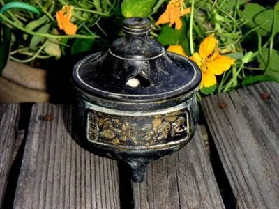 Antico bruciatore di incenso in bronzo Kanro calligrafia rame arte giapponese - Immagine 1 di 3