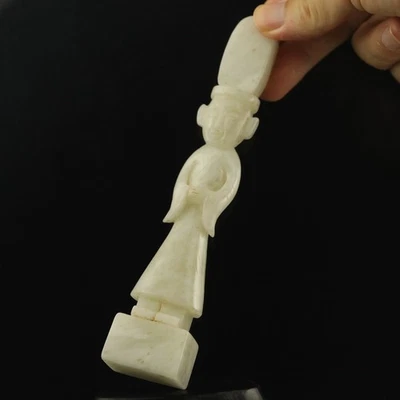 China Natural Hetian Blanco Jade Tallado a Mano Estatua Buda Colgante Humano j Foto 1 de 4