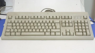 Tastiera Apple adb anni '90 mod M2980 layout italiano - Immagine 1 di 2