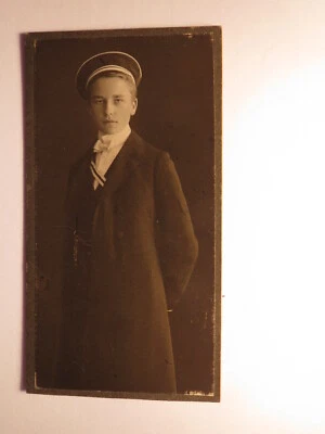 stehender Schüler in Couleur mit Band & Mütze CDV München / Studentika - Bild 1 von 2