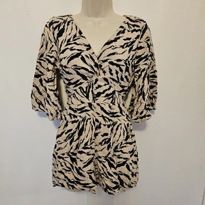 Abercrombie & Fitch Romper XS Animal Print Micro Jumpsuit Bell Sleeves Mob Wife - Picture 1 of 13