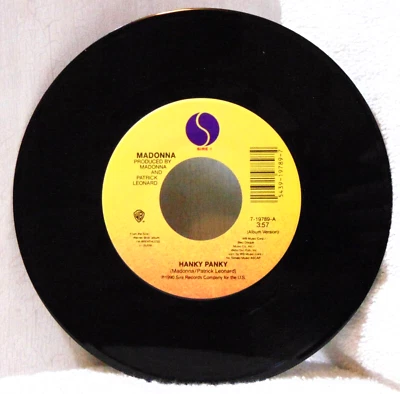 Madonna – Hanky Panky - 1990 Sire  Records 7-19789 7" 45 Vinyl Single  - NM/VG+ - Image 1 of 4