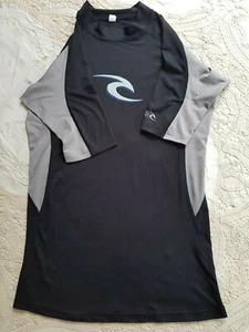 Unisex Adult greyand black t-shirt, Ripcurl brand, size M - Picture 1 of 2
