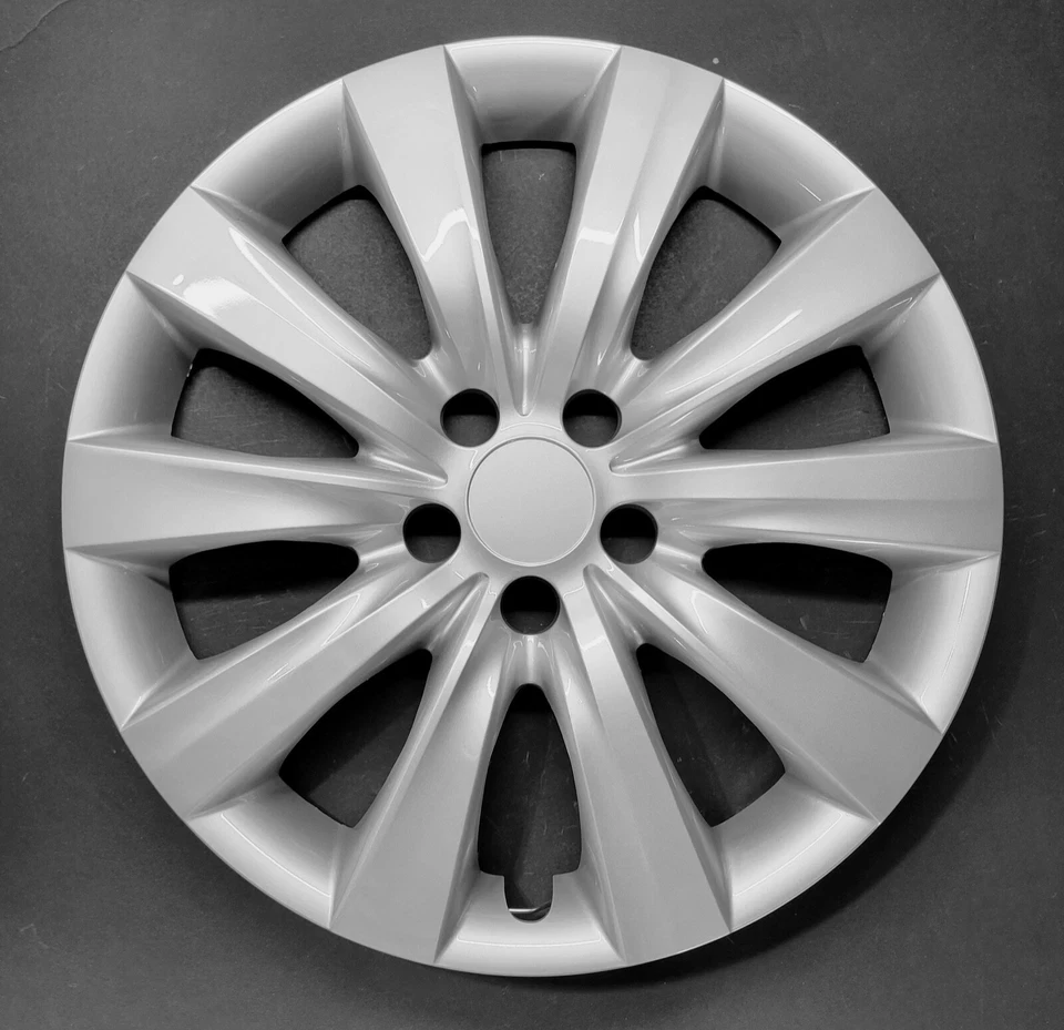 One Wheel Cover Hubcap Fits 2011-2013 Toyota Corolla 16" Silver Snap-On 508-16S - Imagem 1 de 4