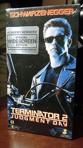 Terminator 2 New Sealed VHS - Academy Members RARE - Picture 1 of 6