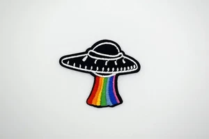 Rainbow Spaceship Ufo Iron On Patch/Ufo ET Badge/DIY Embroidery/Decorative Patch - Picture 1 of 3