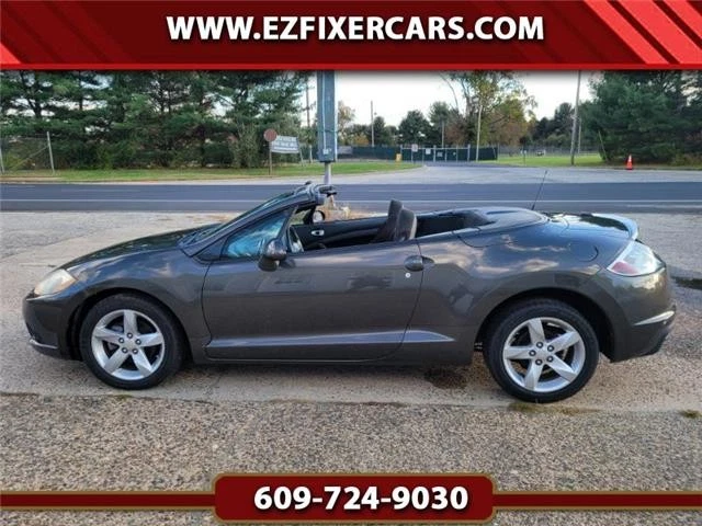 Mitsubishi Eclipse Spyder 2010 convertible salvamento reparable dañado Foto 1 de 4