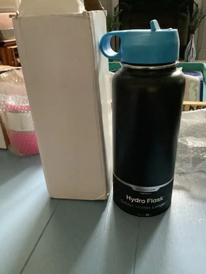 Hydro Flask 32oz wide mouth lid and handle, color Black, New - Image 1 of 4