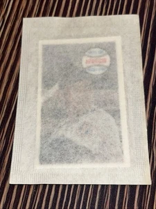 1970 Luis Aparicio Kellogg's 3-D Super Stars Signature Card #52 New Sealed - Picture 1 of 2