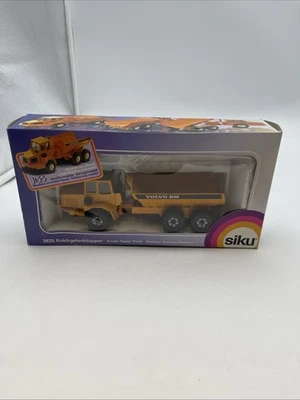 NOS Siku 2825 Volvo BM 3 axle tipper truck lorry 1:55 scale  - Image 1 of 4