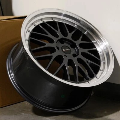 20x8.5/20x9.5 Hyper Black Wheels Vors VR8 5x108 35/35 (Set of 4)  73.1 Foto 1 de 4