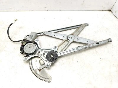 TOYOTA PREVIA 2.0 D4D 2002 FRONT RIGHT DOOR WINDOW REGULATOR MOTOR 8571044010 - Imagem 1 de 4