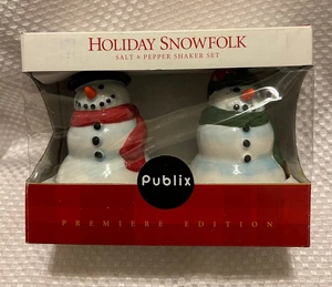 NEW 2004 Publix Holiday Snowfolk Salt & Pepper Shaker Set ~ Premiere Edition - Picture 1 of 3