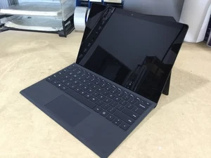 Microsoft Surface Pro 7 Plus | i5-1135G7 2,4 GHz | 8 GB | 256 GB | senza sistema operativo/AC grado C - Foto 1 di 3