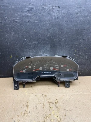 Ford Explorer 2002 velocímetro medidor de racimo OEM U5575 DG Foto 1 de 4