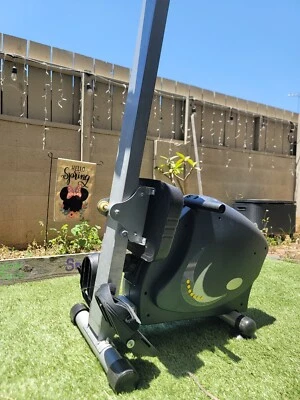 LifeSpan RW1000 Máquina de Ejercicio de Remo Plegable Natural Drive Home (Caja Abierta) Foto 1 de 3