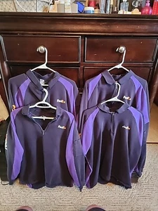 FedEx 1/4 Fleece, Zip, Long Sleeve  XL  - Picture 1 of 6