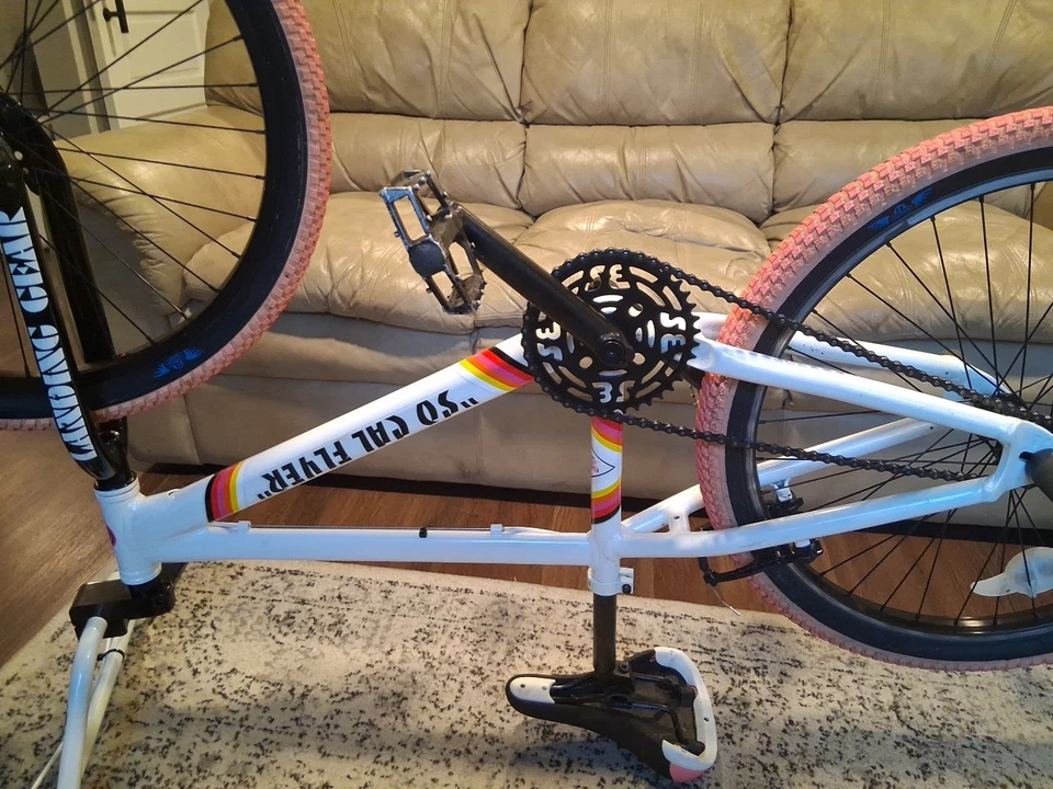 SE So Cal Flyer 24 pulgadas nuevo Foto 1 de 4