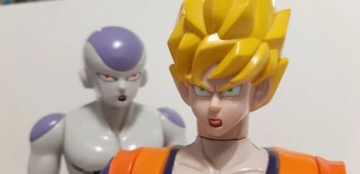 Dragonball z Goku e Freezer parlanti - Immagine 1 di 4