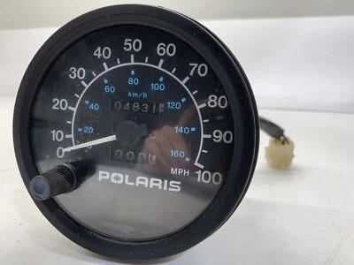 Спидометр с подсветкой 4831,2 мили - 1996 Polaris Indy Trail - Изображение 1 из 4