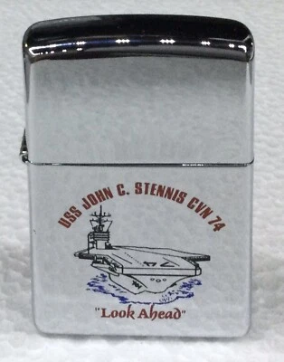 2002 Isqueiro Zippo sem disparo, USS JOHN C. STENNIS CVN- 74 porta-aviões, L👀K - Imagem 1 de 4
