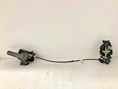 Actuador eléctrico de cierre de cerradura de puerta Mercury Mountaineer 2004 con manija para conductores traseros Foto 1 de 4