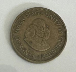 1962 South Africa 1/2 Cent Coin - KM.#56 - Great Condition - Looks Fantastic! - Picture 1 of 2
