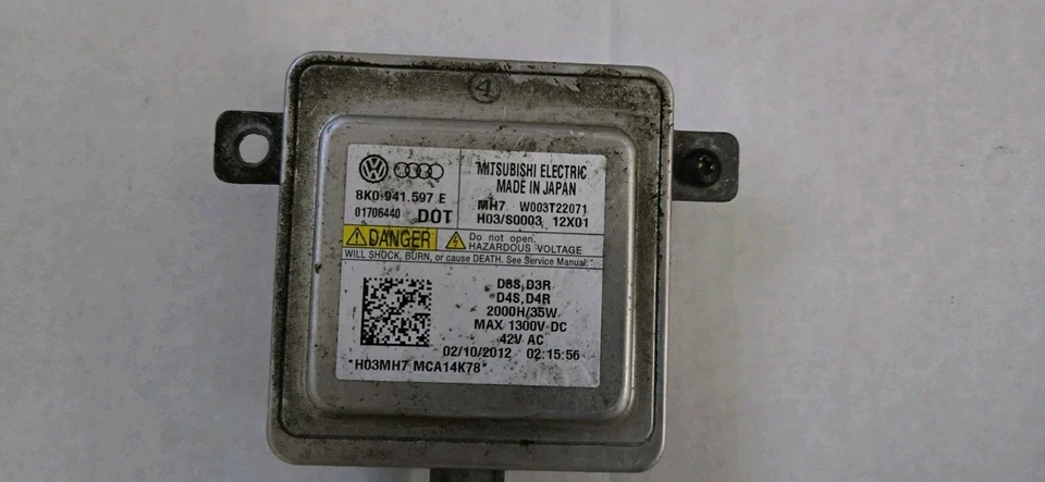 Módulo de unidade de controle de luz HID lastro de xenônio fabricante de equipamento original Audi VW computador 8K0 941 597 E - Imagem 1 de 1