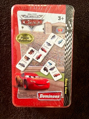 Disney Pixar Dominoes, World of Cars: Racing Series con lata de almacenamiento 2003 NUEVO Foto 1 de 3