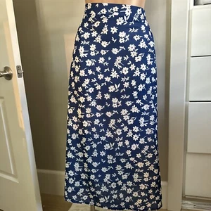 Falda floral azul forrada en L para mujer No Brand nueva sin etiquetas  - Imagen 1 de 2