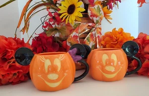 Disney ~ Set 2 tazze zucca ceramica Topolino e Minnie ππ€π ~ 2023!! - Foto 1 di 6