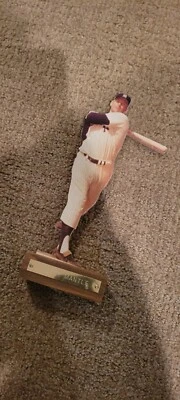 Бейсбольная фотография Микки Мэнтла «Янки» настольный вырез 10 дюймов высота ХОРОШАЯ - Изображение 1 из 4