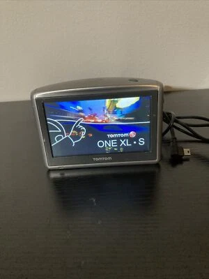 TomTom ONE XL .S Portable Car 4.3" LCD GPS System US/Canada MAPS Tested works!!! - Image 1 of 4