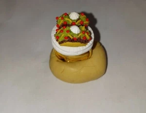Women's Taco Charm Ring Adjustable Gold Tone Clay Food Mexican Taco Miniature - Picture 1 of 5