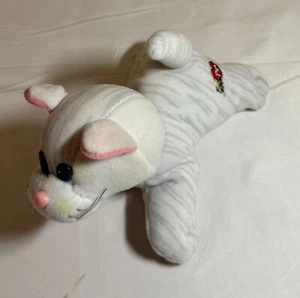 Pound Puppies Purries großes 7,5 Zoll großes Plüschtier - weiße Katze - Bild 1 von 2
