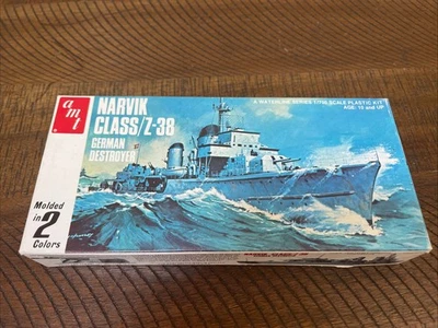 AMT Narvik Waterline Series German Destroyer 4402 1:700 Scale Model Kit - Image 1 of 4