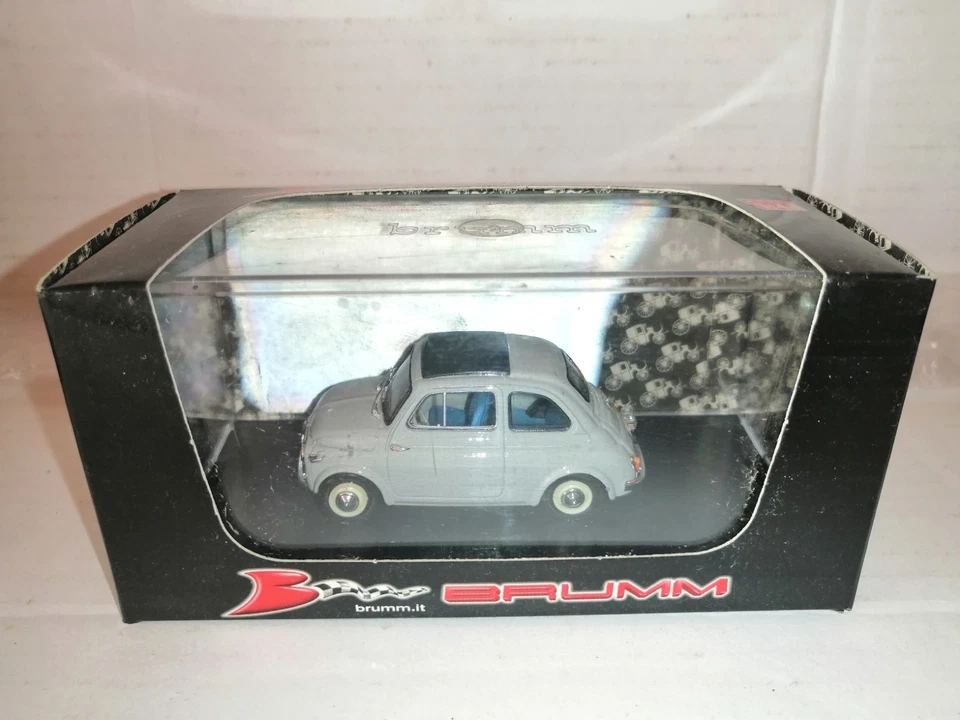 FIAT NUOVA 500 TETTO APRIBILE CHIUSA 1959 GRIGIO CHIARO R365-07 BRUMM SCALA 1/43 - Immagine 1 di 1
