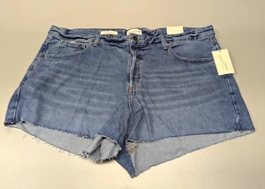 Universal Thread Women's Mid Rise 90's Baggy Cut off Denim Shorts Size 18 - Picture 1 of 9
